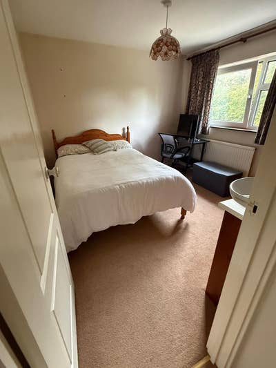Furnished Room for Rent – Panshanger, Welwyn Garde Main Photo