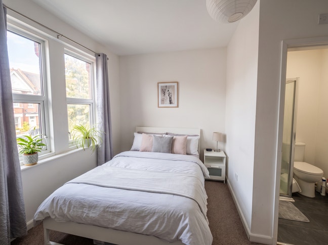 🏠50% off 1St Months Rent! Double Room |  🏠 Main Photo