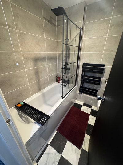 Double Room Available  Main Photo