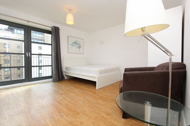 *Spotless Double with Balcony&Marina View* Main Photo