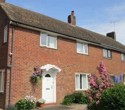 Accommodation in Silverstone Village Main Photo
