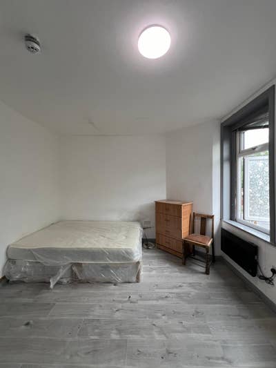  Studio  Flat  in  London,  Harrow  HA1 Main Photo