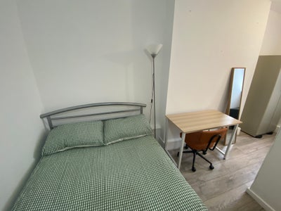 5 Mins to Bethnal Green Tube! Cozy Double Room! Main Photo