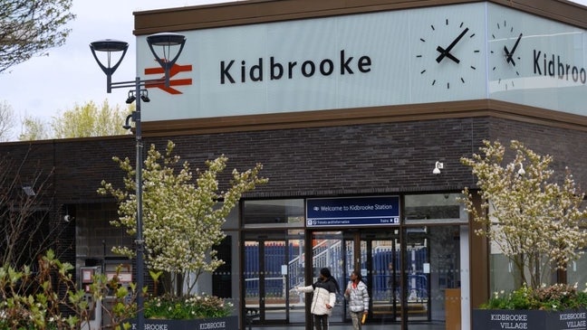 Temporary short-term let in Kidbrooke SE3 Main Photo