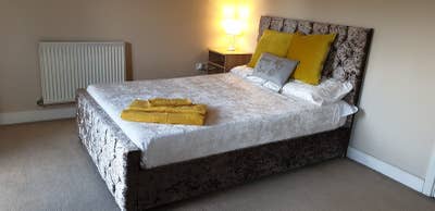 ✨ 🏡 Large Double Room ✨ Main Photo
