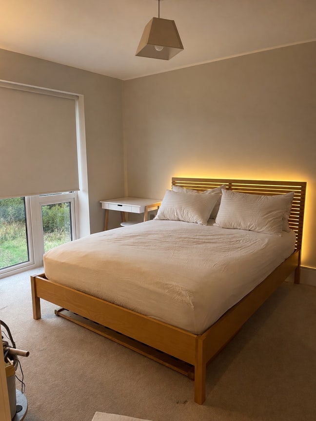 Calm, quiet en-suite room house near town center  Main Photo