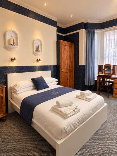 Deluxe Double En-Suite Room – Available Now! Main Photo
