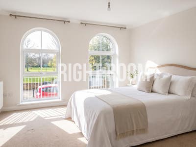 4 Bed Twnhouse for Family, John Street SO14 Main Photo