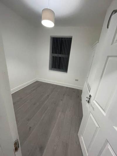Two Double Rooms to Rent – LS8 4Jj Main Photo