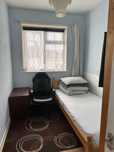 Single room in Grove park Bromley Main Photo