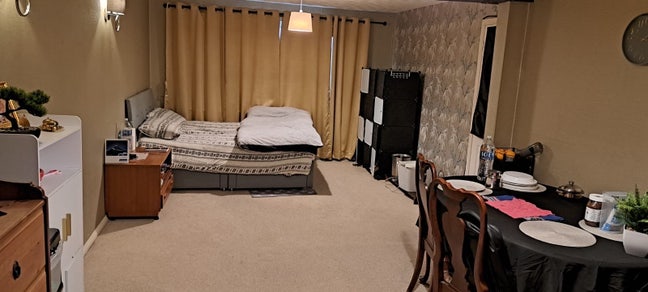 En-Suite Double Room for Rent Main Photo