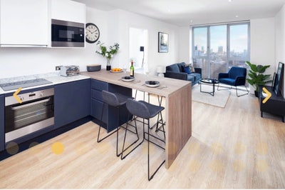 Flatmate wanted to live in Affinity Living  Main Photo