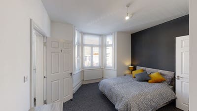 En-suite doubles, Stopford Rd, Gillingham Main Photo