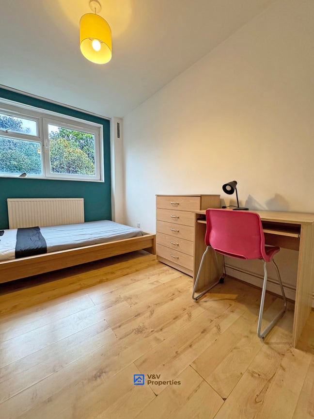 Double Room Available 🚇 Old Street Main Photo