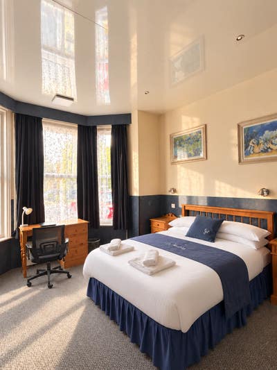 Luxury En-Suite Rooms | Bills Included | Central Main Photo