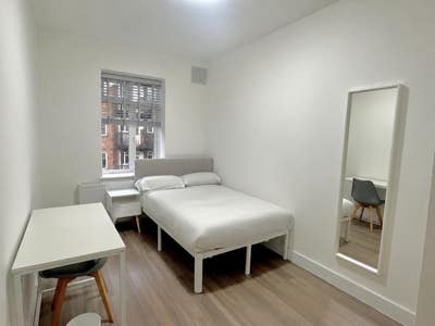 Modern Double - in the heart of Camden  Main Photo