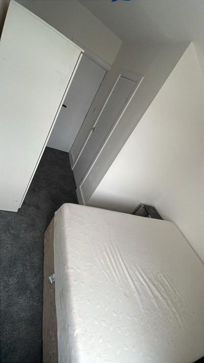 Amazing en suite Double room in forest gate E7 Main Photo