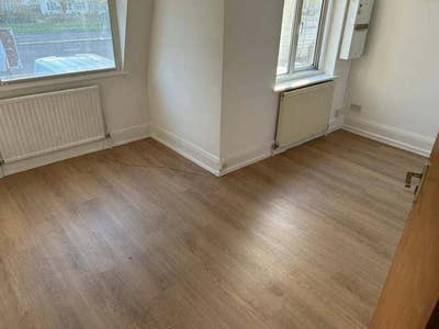 Spacious Double Room to Rent – Hounslow (TW5 0Bj) Main Photo