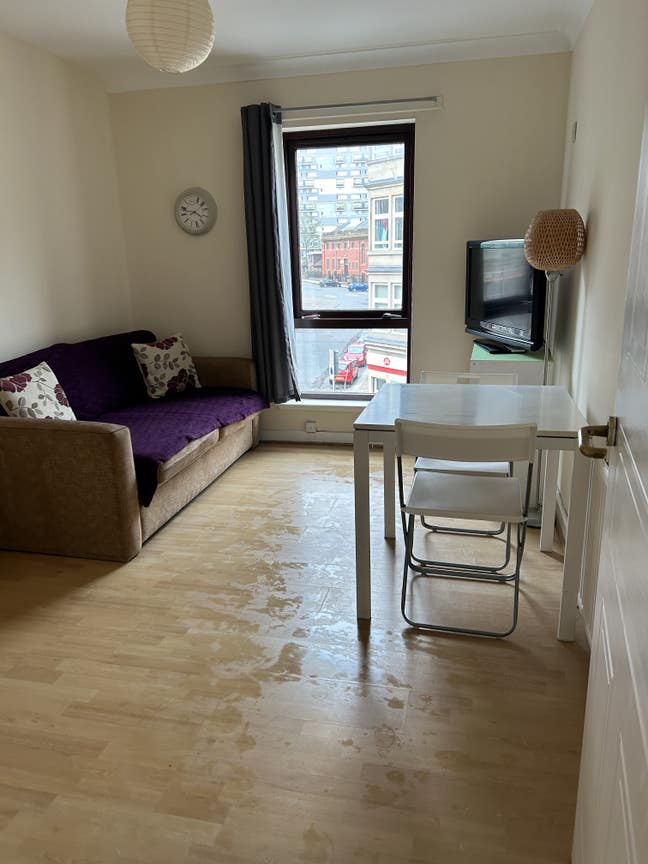Double room available now Main Photo