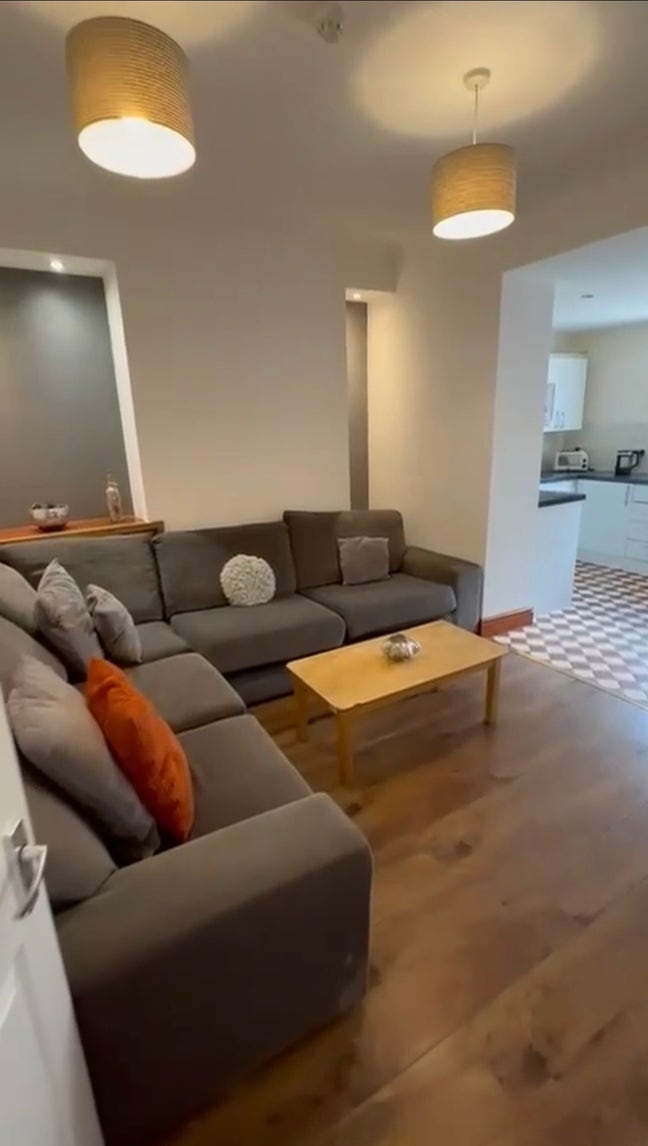 Looking for someone to take over my tenancy asap Main Photo