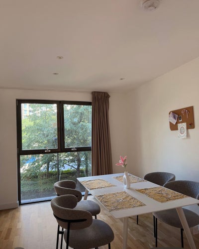   🏡 Single Room Available in a 4-Bed House  Main Photo