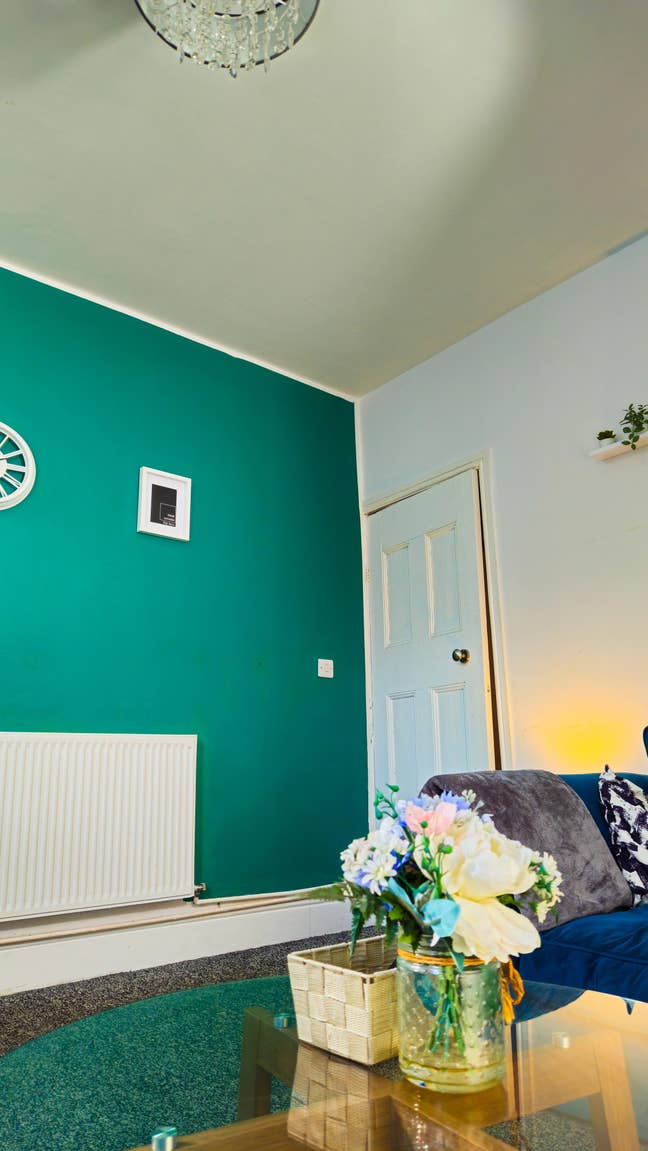Central Derby | 3-Bed House | Sleeps 7 | &pound;550pw Main Photo