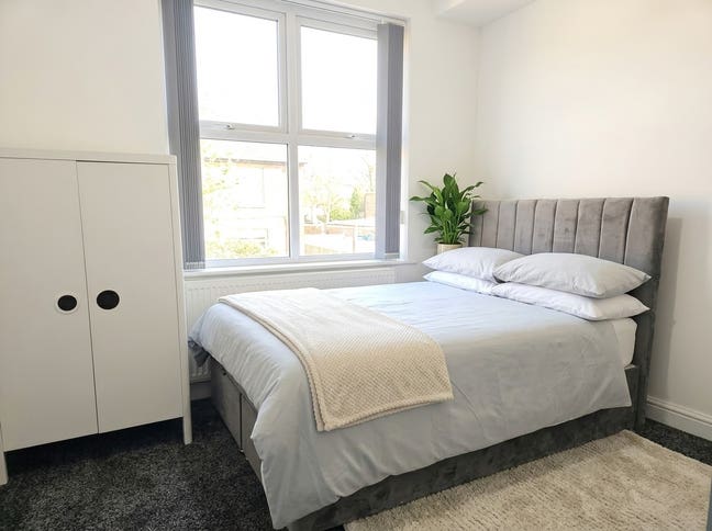 Furnished Rooms M14 | &pound;550–&pound;800 | Bills Included Main Photo