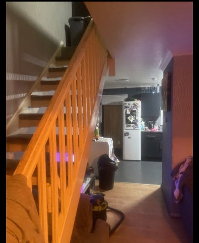 Room available  Main Photo