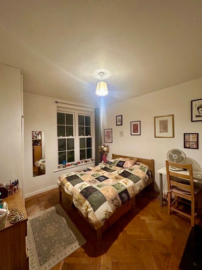 2 Double Rooms in Bankside Flat  Main Photo
