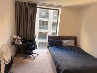 Luxury double room - Royal Wharf (Agent Free) Main Photo