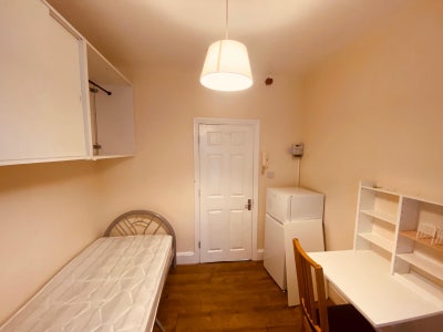 Room to rent Croydon  Main Photo