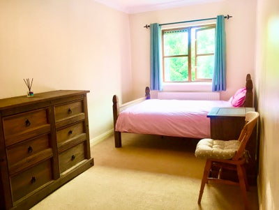 Large double room Main Photo