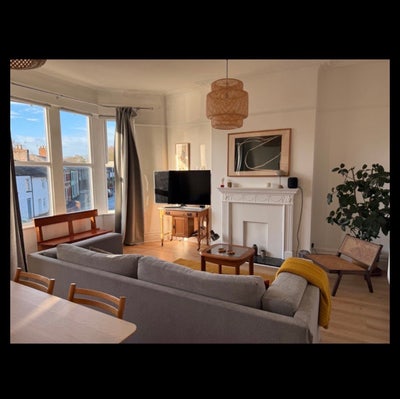 Beautiful bright & spacious room in Pontcanna Main Photo