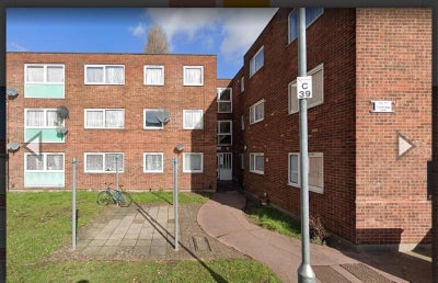 Spacious 3 Bed Flat in Barking, IG11 Main Photo