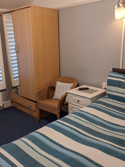 Double room on Single occupancy  near the Airport  Main Photo