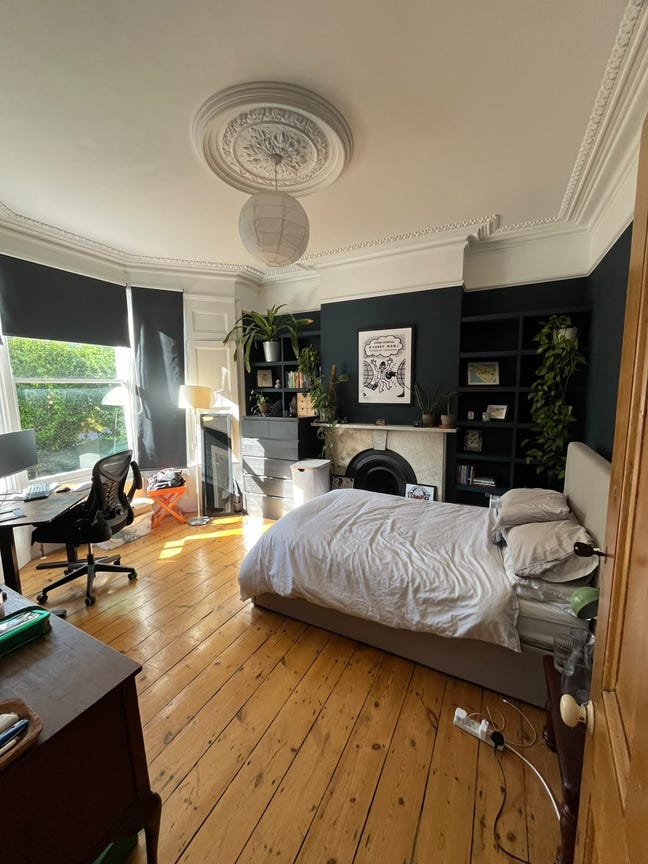 Room to rent Main Photo