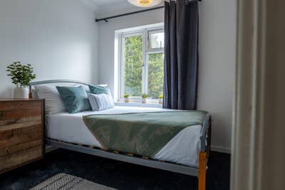 Cosy Double in Professional House-all bills inc. Main Photo