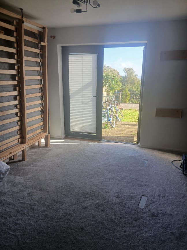 Spacious Furnished Double Room – &pound;700 pcm – Portis Main Photo