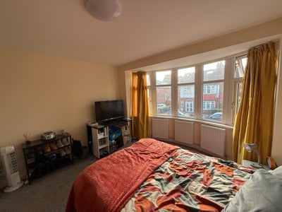 Professional Executive Rooms - Chorlton Main Photo