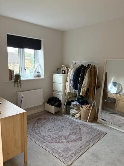 Female Only Double Room in 2 Bed House Main Photo
