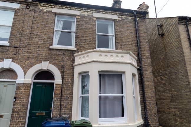 4-Bedroom Maisonette – Romsey Road, CB1 (20RR) Main Photo