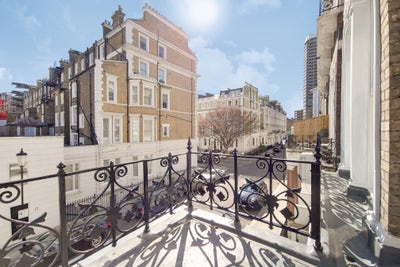 Fully furnished studio - South Kensington  Main Photo