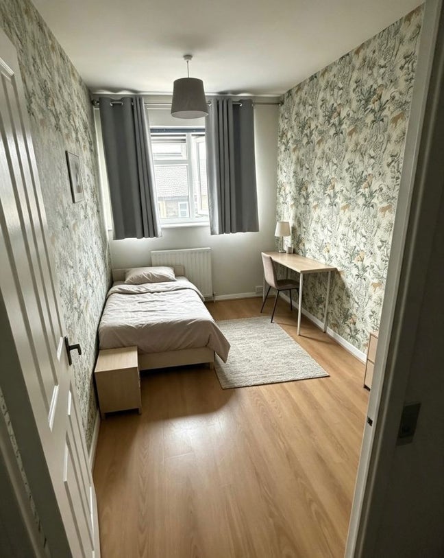 Single Room to Rent – BR8 7RW | &pound;650 PCM Main Photo