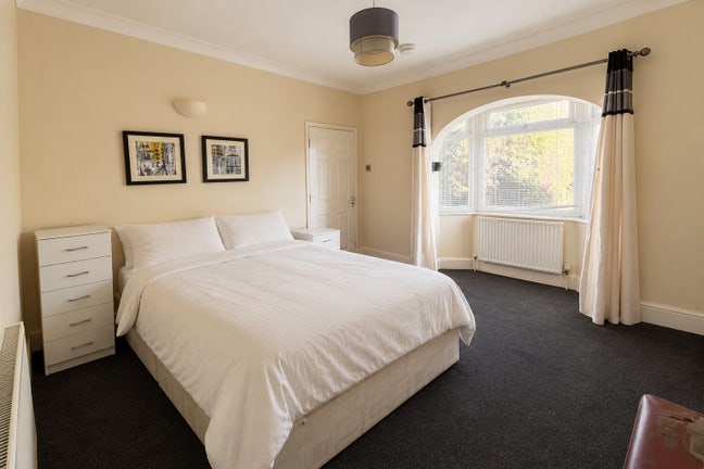 **Furnished Double Room** Main Photo