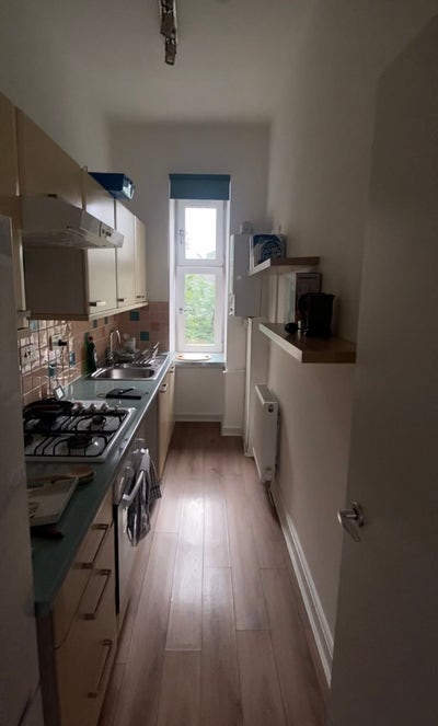 Bright Double Room in Stylish Maryhill Tenement Fl Main Photo