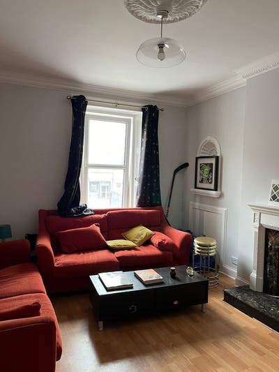 Room to rent on Leith Walk Main Photo