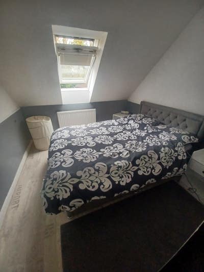 Rooms to rent Main Photo