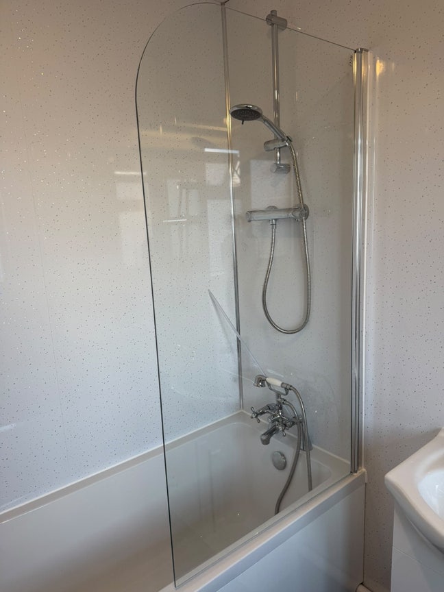 Double room available  Main Photo