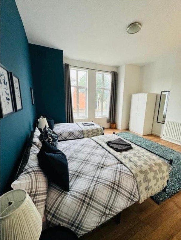 🏡✨ 2 Bedroom Flat to Let in Cricklewood Main Photo