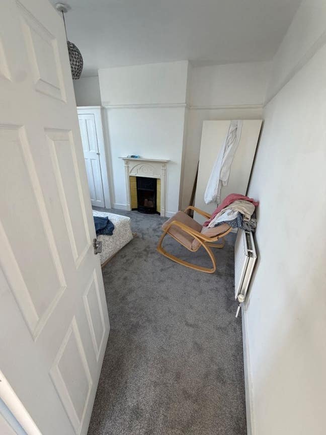 🏡 Spacious Furnished Double Room – (SE6) Main Photo